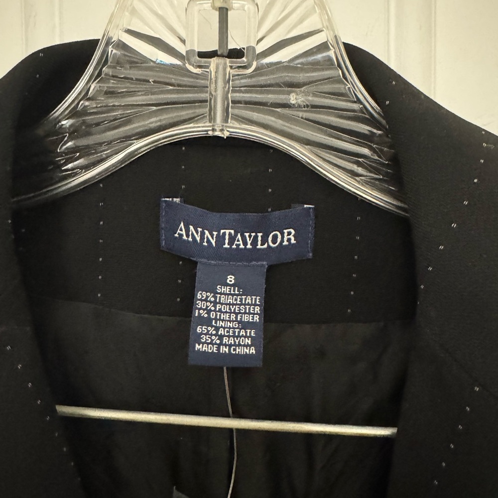 Ann Taylor Black pinstripe Women's Pantsuit - Classic Blazer & Trousers - Picture 5 of 6